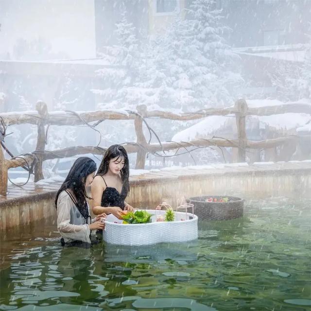 解锁长白山十大冰雪玩法，赴一场与杭州的冬日千里之约