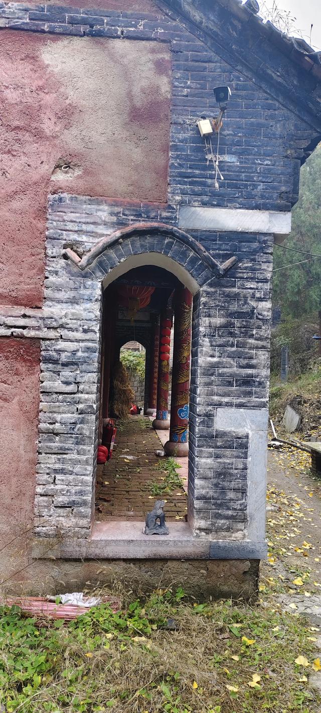 去博山盆泉张丹顶赏红叶