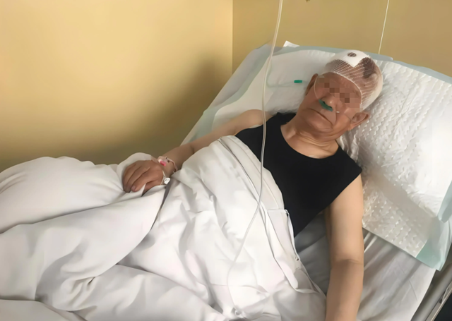 一天3碗！62岁大妈突发脑溢血，女儿痛哭：怎么劝都不听