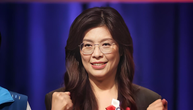 国民党主席位置坐稳，郑丽文摊牌了：两岸不回归和平	，其他是侈谈