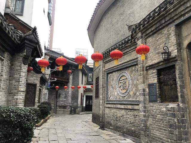 避开人从众!长沙7条神级小巷漫游指南,本地人私藏的市井与文艺