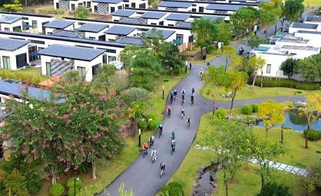 风驰竹海，骑友盛赞！在运动与美景的交融中收获双重满足