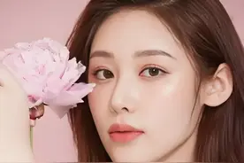 荣梓希,演员,95年的甘肃美女 绝世容颜，人见人爱图片