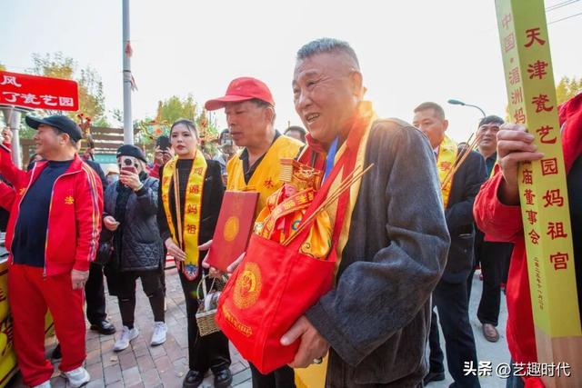 湄洲妈祖圣像安座天津瓷艺园 北方妈祖文化再添新地标