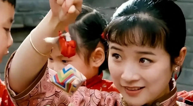 国家一级女演员的她，多次给丈夫戴绿帽，为何丈夫重病都不离婚？