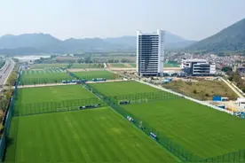 免费预约观赛！足坛名宿，来金湾了！图片