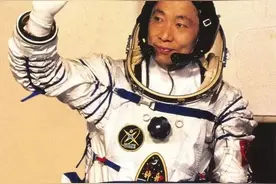 盘点中国载人航天那些激动人心的首次！图片