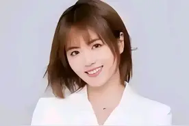 央视主持人高菡图片