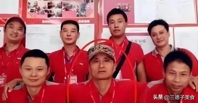 京东001号快递员已退休	，勤恳工作16年，刘强东承诺的房兑现了吗