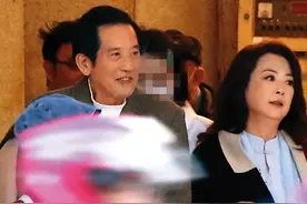 秦汉时隔20年再拍台剧，与导演刘若英合作默契，单身30年魅力不减图片