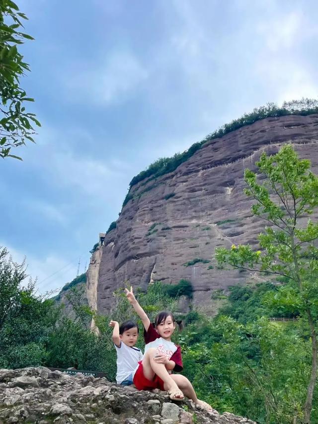 这个暑假，让孩子用眼睛收藏千年古蜀道
