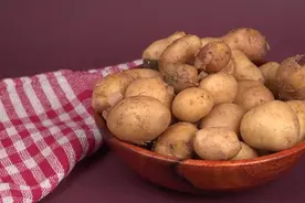 土豆里面发黑还能吃吗？图片