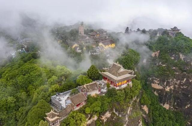 崆峒山初夏限定，赴一场秘境之约