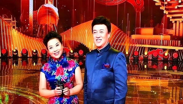 回顾吕继宏：63岁未婚无儿无女。却和不婚不育的张也在一起21年