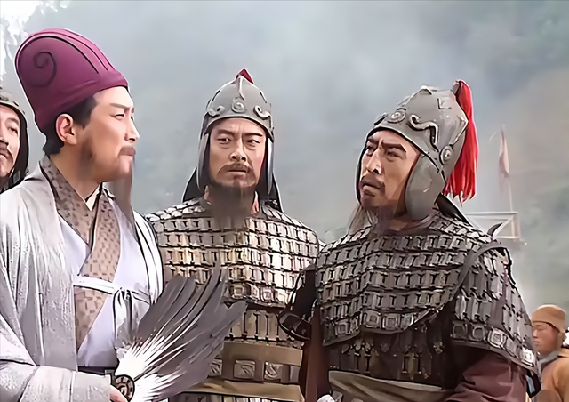 马谡其实只是替罪羊！诸葛亮真正想杀的是马谡背后的靠山，他是谁