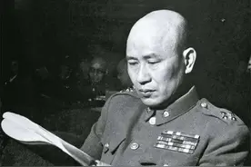 蒋介石的两次仰天长叹和《七千俘虏》电影真相图片