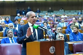 中国武器大获全胜，巴铁总理拍桌子警告印度，或发动毁灭报复图片