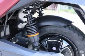 电动车减震系统分为4档，液压减震只在第3档，第1档是哪种方式？图片