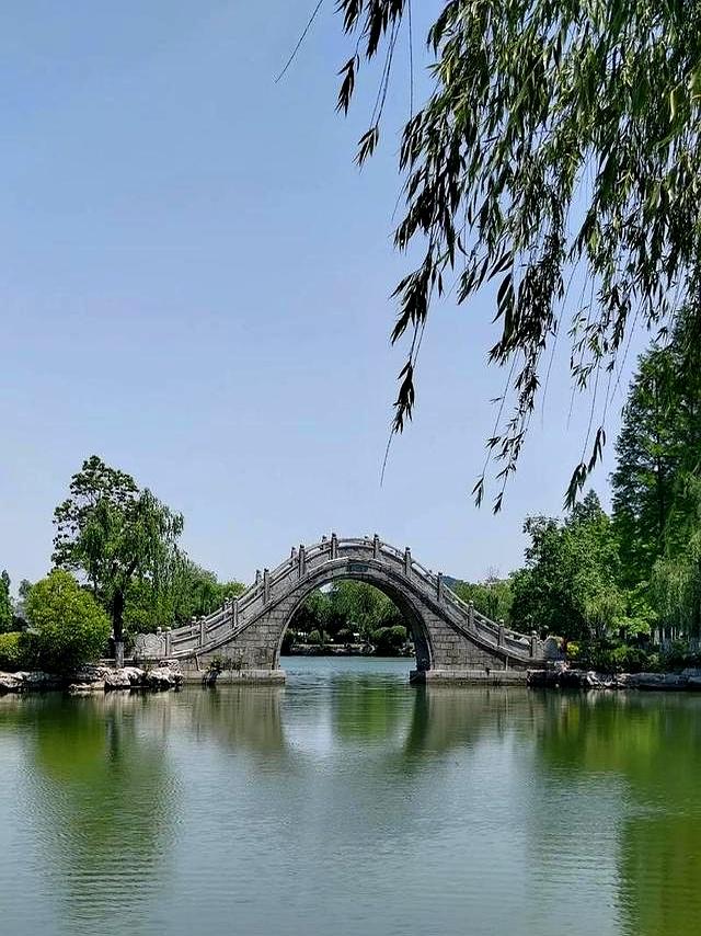 我是西安人，刚从江苏徐州回来，实在忍不住想说：对徐州5点印象