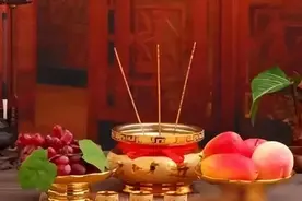 家中烧香有讲究，千万不要频繁在家烧香，烧香也有忌讳图片