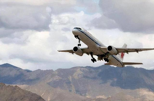 再揪出来一个大贪，金额高达9.7亿，首富妻子郝斌跨境逃亡失败