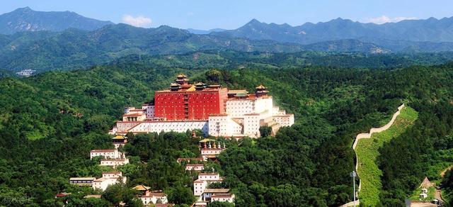 我是北京人，待承德三天瞎逛，这些反差点让人难忘	。