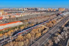 突破1亿人次！图片