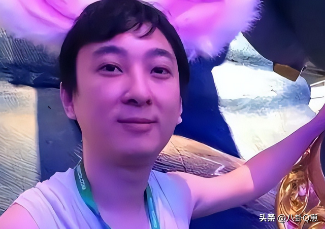 陪睡陪玩只是冰山一角，万达蒸发800亿后	，王思聪再陷大“丑闻”