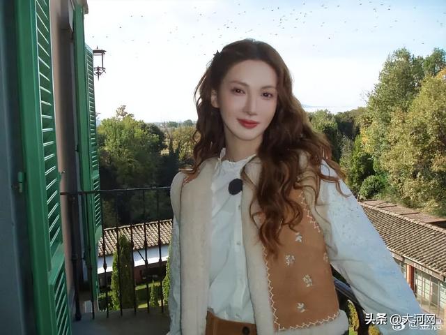 金晨发车祸现场图，满脸是血；知情人：相关讨论登上热搜后	，金晨曾抵绍兴