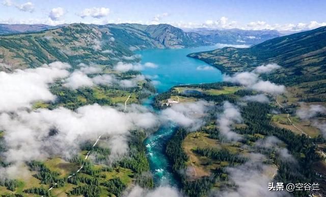 香港游客扎堆阿勒泰：不滑雪不打卡不住冰雪民宿，他们到底想干啥