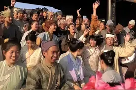 横店20万群演现状：美女泛滥，光棍懒汉遍地，他们到底何去何从？图片