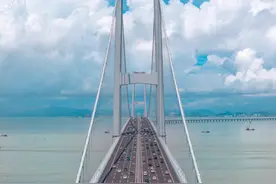 深中通道国庆假期免费通行吗？图片