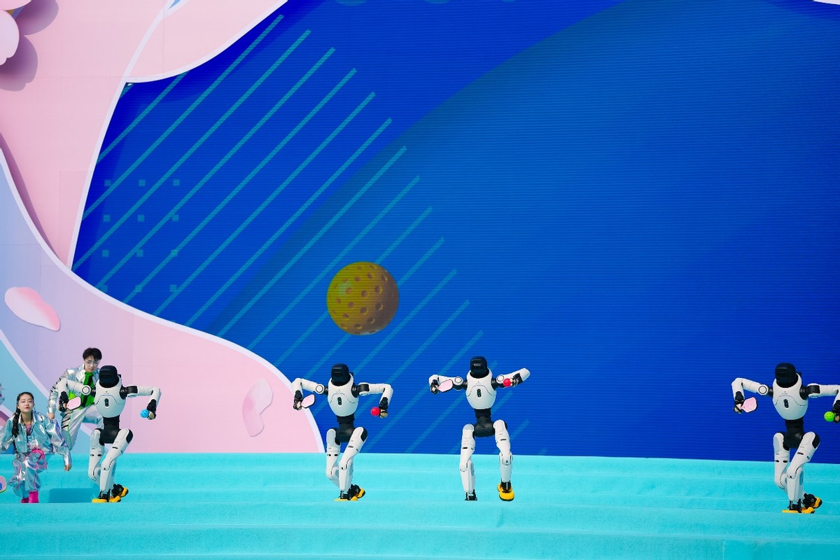 鹤舞樱飞 向新而行——2026樱花季鹤壁文旅推介大会开幕(图8) 鹤舞樱飞 向新而行——2026樱花季鹤壁文旅推介大会开幕(图8)