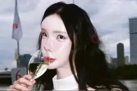 女网红想变韩女全脸整容对标张元英，网友：一股假人味儿图片