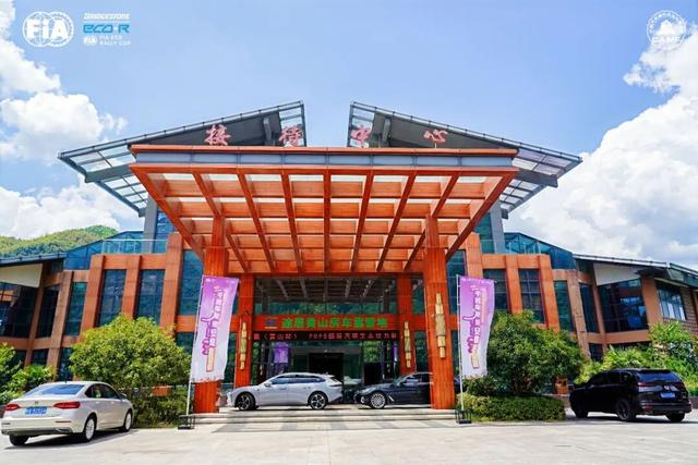 驰骋山水间 邂逅徽文化——千名车友黄山共赴生态文体旅盛宴