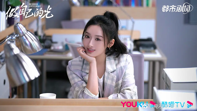 欠债人妻疯狂逆袭《做自己的光》刘涛秦海璐爽剧够狠吗？