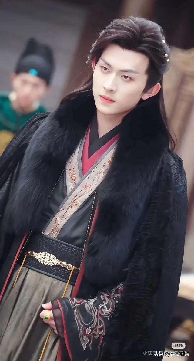 短剧十大古装天选美男，广东双何均上榜，第一碾压半个内娱古美男