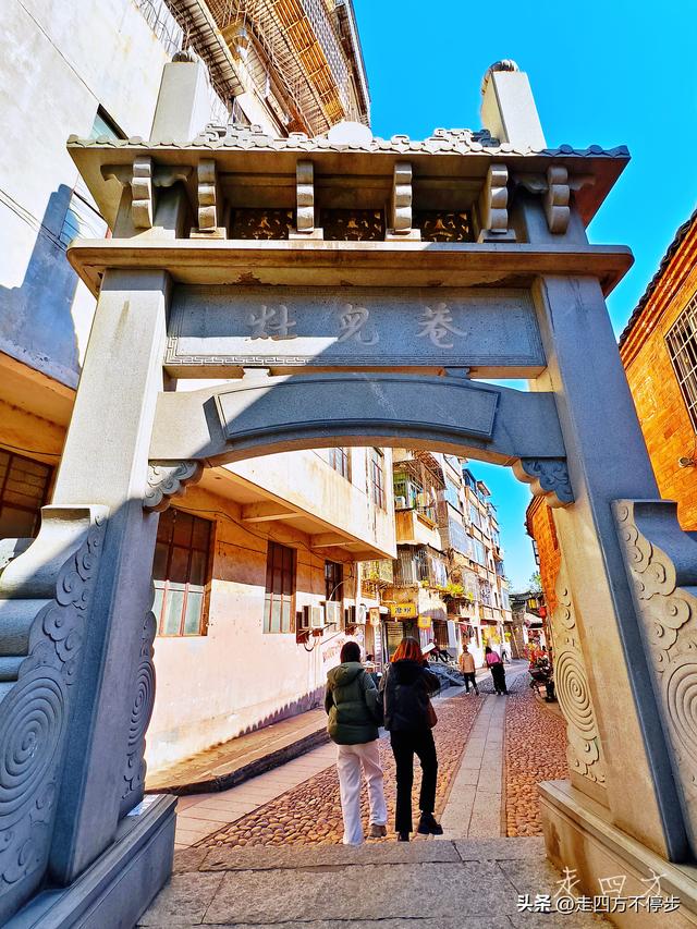 青砖黛瓦间的盛世闲庭——赣州灶儿巷漫游记