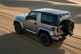 上山又能下河的几款柴油硬派越野车图片