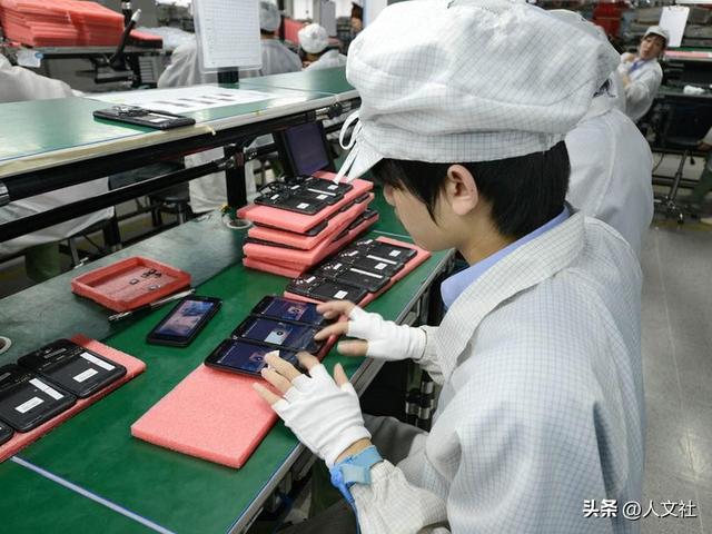 历史性突破！全球首款2nm手机芯片成功量产，这次真的遥遥领先了