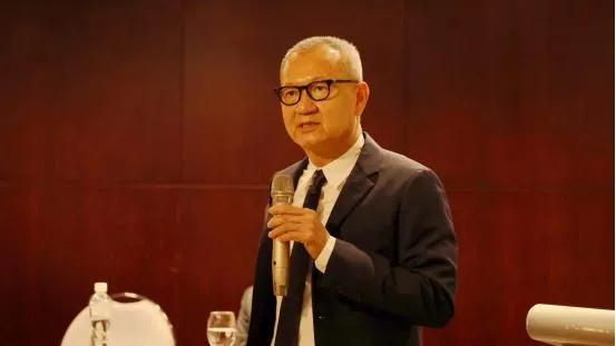 关之琳前男友陈泰铭近况曝光，69岁享受奢侈生活，与关之琳不联系