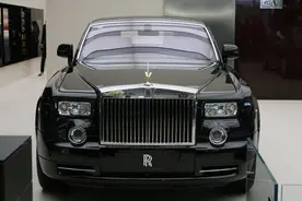 豪车变空谈！大叔320万订金买豪车，4S店：集团未向厂家付款图片