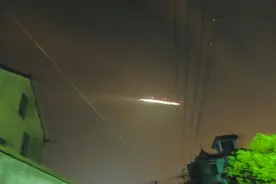 天津空中惊现“不明飞行物”？网友们的目击记录引发热议！图片