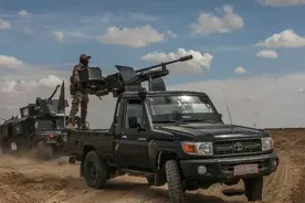 六国精锐围战以色列，伊拉克武装开火突袭以军：数千伊朗军已开打图片