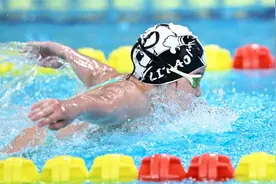 12岁于子迪200米蝶泳夺冠！圈内预言：可能是叶诗文张雨霏结合体图片