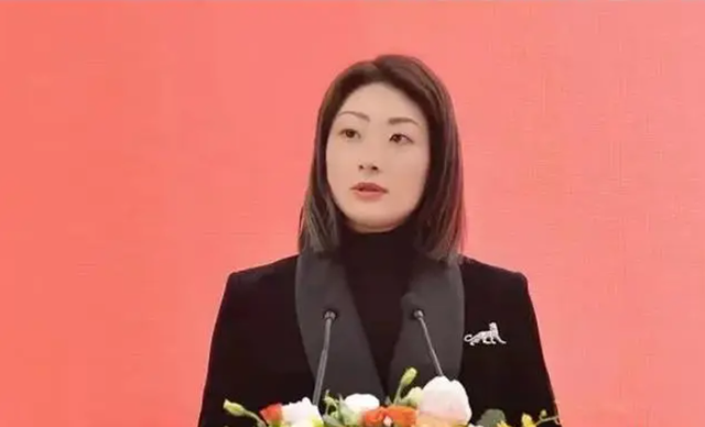 不查不知道！网友又发现了一个真相，宗馥莉根本就不是要18亿美金