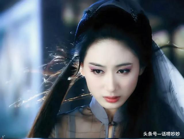 退圈9年，内娱无人替代，唐嫣和孙坚都劝她复出拍戏！太可惜了！
