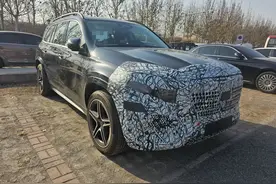 新车 | 新前脸设计/现款106万元起售，新款奔驰GLS国内测试车曝光图片