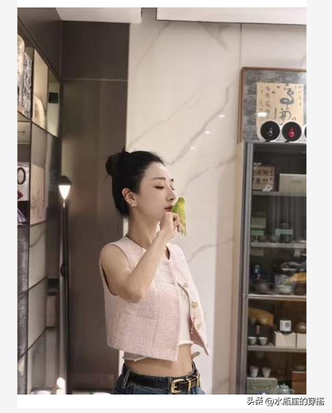 薇娅 妈妈说的对!头发扎起来，真的落落大方