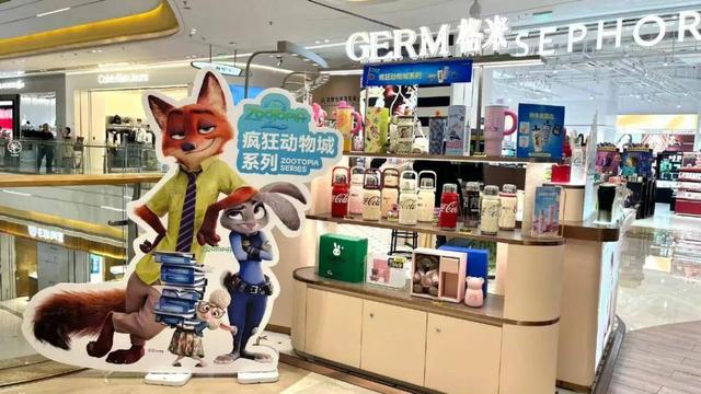 7天狂揽21亿！“最火CP”成断货王，有商家狂卖几十万件